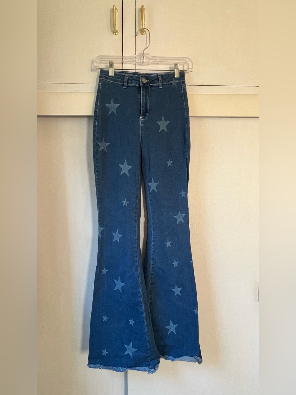 Star pattern flare jeans